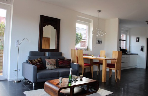 Borkum Apartamento | 5 Estrellas Nueva 2014 con jardín con capacidad para 5 personas, muy individual