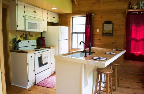 Gatlinburg - Pigeon Forge Chalet De Esquí | ¡Clasificación de 5 ESTRELLAS, fácil acceso, cerca de la avenida principal, toneladas de carácter!