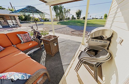 Newlife Casa | Resort de 5 estrellas en casa en el campo de golf, relájese en su patio con impresionantes vistas