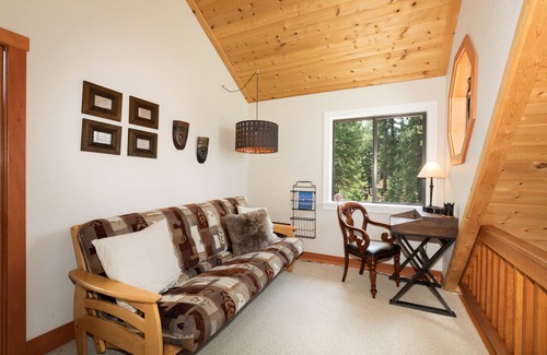 Truckee Casa | Casa de 3 habitaciones en 20 acres, capacidad para 10 personas, desde $ 499