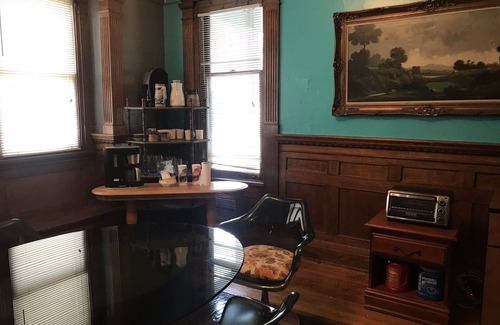 Erie Casa | 5 Star Victorian Mansion Downtown Erie