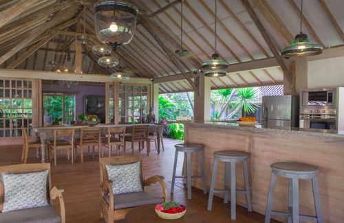 Petitenget Villa | 5 Star Villa for Rent in Bali, Bali Villa 2047