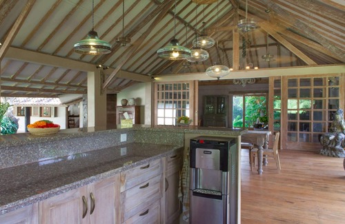 Petitenget Villa | 5 Star Villa for Rent in Bali, Bali Villa 2047
