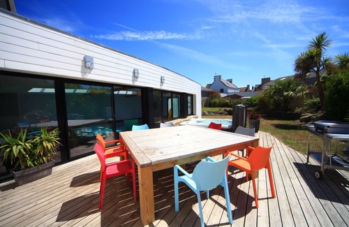 Berven Casa | Villa en Bretaña, Finistère, con piscina privada climatizada, jacuzzi y vista al mar.