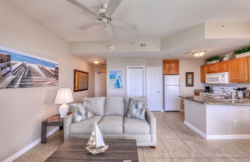 St. Petersburg - Clearwater Condominio | Condominio frente al mar! Mins to Beach! ¡Buena ubicación!