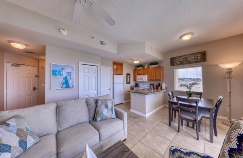 St. Petersburg - Clearwater Condominio | Condominio frente al mar! Mins to Beach! ¡Buena ubicación!