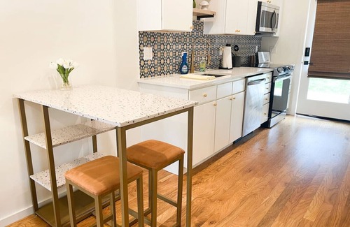 Chattanooga Casa | 5* Stay w/ Mountain View - Pets Stay Free!