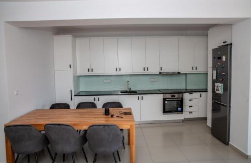 Lavrio Apartamento | 5 Sterne Apollo City Apartment