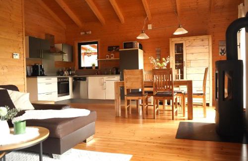 Rieden Casa | 5 Sterne Ferienhaus Susi mit Kamin, Seeblick und 2 Terrassen