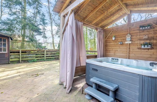 Tattershall Cabaña | 5 The Glades - UK46753