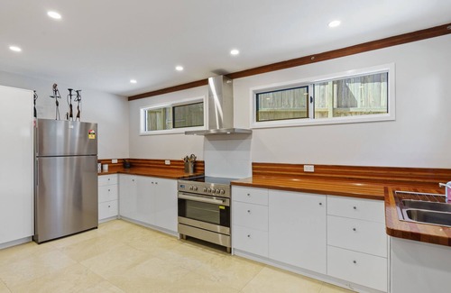 Point Lookout Casa | 5 Unit Property - Lots of space and privacy for the whole group