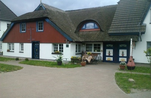 Wieck auf dem Darss Apartamento | 50 m² attic apartment with a view of the harbor and Bodden - dormer apartment
