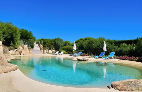 Pittulongu Villa | A 50 metros del mar con piscina