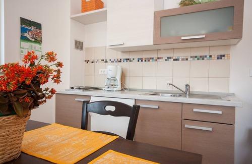 Baska Apartamento | A 50 metros de la playa de guijarros