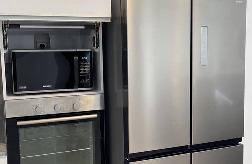Bat Yam Apartamento | 50 steps from the beach !! family Apartment with 3 bedrooms