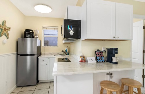 Indian Rocks Beach Cabaña | 50 Steps to Beach, Family Friendly, Heated Pool