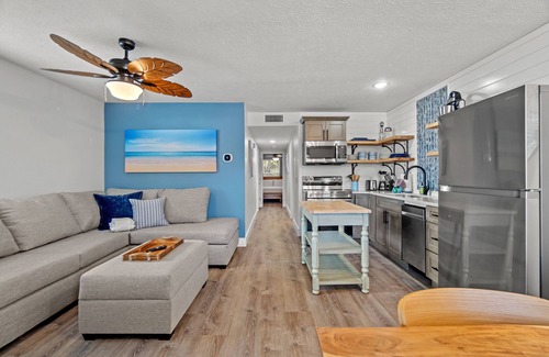 Bahama Beach Casa | 500 Feet to Beach, charming costal decor!