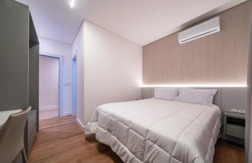 Centro Apartamento | 505 Suíte em Localização Incrível Praia de Bombinhas a 120m