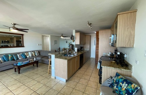 Sardinera Apartamento | 506 Ocean & Marina Views 3 Bed 2 Bath