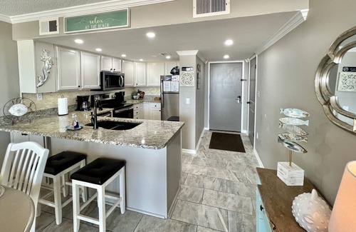 Gulf Shores Condominio | 507 "A" Relaxing Bliss! July 18-22 Open!Book Soon!