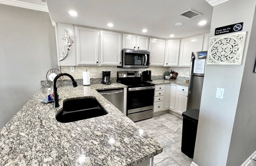 Gulf Shores Condominio | 507 "A" Relaxing Bliss! July 18-22 Open!Book Soon!