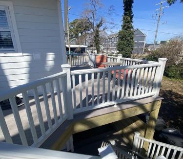 Northeast Virginia Beach Casa | 508 B The Upper Bungalow