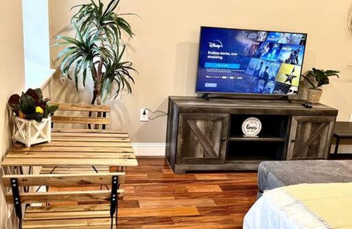 Logan Square Apartamento | 508 Urban Lifestyle king bed APT in Center CITY