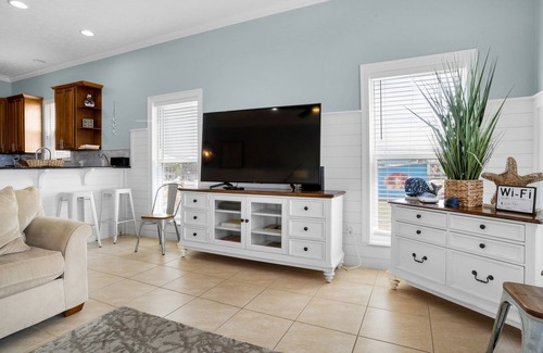 Bahama Beach Condominio | 🌊50ft to Beach-Balcony with Gulf Views-BEST Day 202