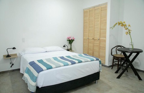 Cali Cama Y Desayuno | 50N15 B&B