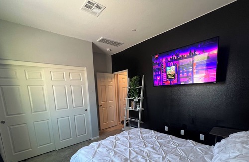 Victorville Apartamento | 50s Themed Rockabilly Guest suite retreat