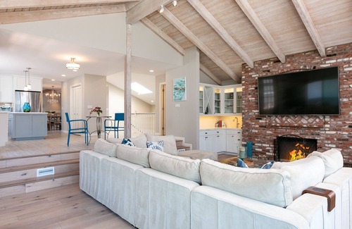Oxnard Shores Casa | 5227S -185027: 3 BR, 2 BA House in Oxnard, Sleeps 9