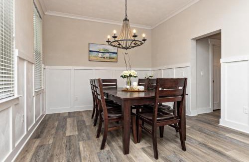 Northeast Virginia Beach Casa | 525 The Back Bay House