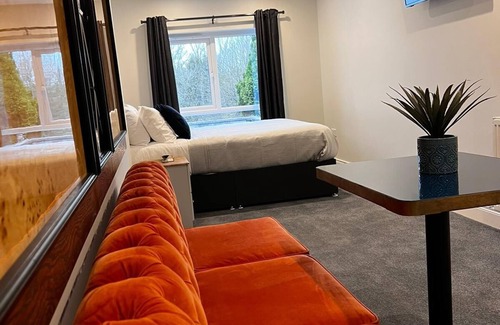 Maynooth Casa | 53 Luxury Rooms