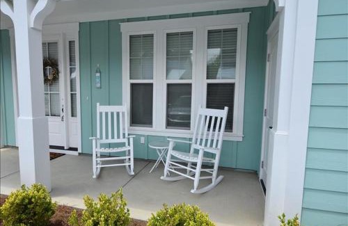 North Myrtle Beach Casa | 5305 The Retreat Cabin