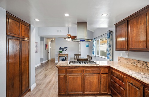 Oxnard Shores Casa | 5324B - Sirenas junto al mar Mandalay Shores Jacuzzi Home
