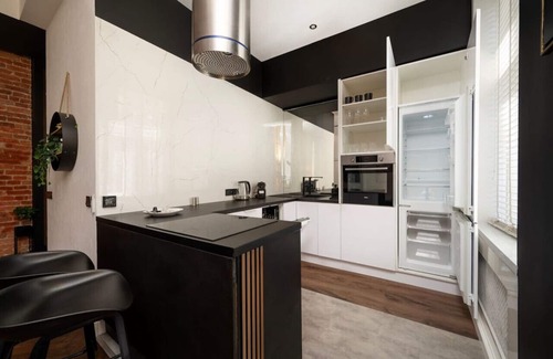 Srodmiescie Apartamento | 53m2 Prestige Suite - Top Location, Parking, AC