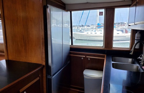 Bouvet Island Alquiler De Eote | 54' Destiny in Rodney Bay Marina