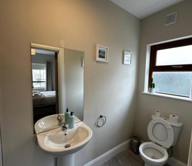 Bundoran Casa | 54 Stracomer Hill Bundoran