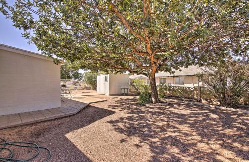 Apache Junction Casa | 55 and Apache Junction Home Patio and Mountain Views