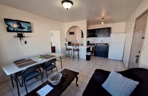 San Felipe Hotel | #55 Suite Bungalow Seaside Hotel & Victors RV Park