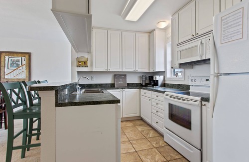 Colington Harbour Casa | 5530 The Bright Side * Canal front
