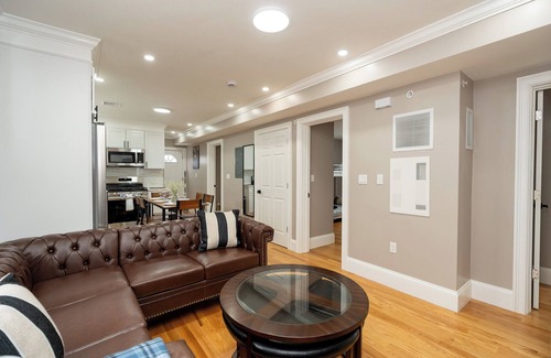 Codman Square Apartamento | 558/2 - 3BR Boston - Modern Nest near Franklin Park