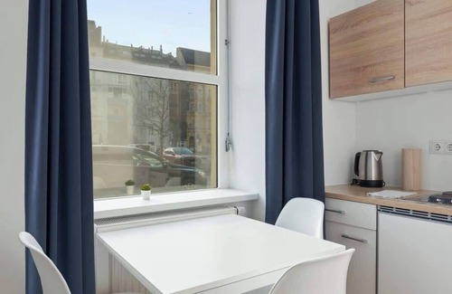 Mariahilf Apartamento | 567 Mbit/s Wifi | Air Con | Free parking