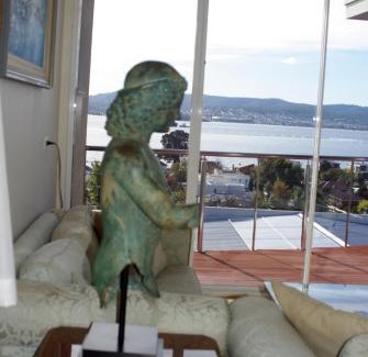 Sandy Bay Villa | 567 Sandy Bay
