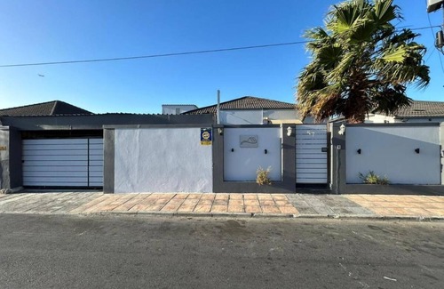 Parow Apartamento | 57 On Wynne- DELUXE UNIT 2