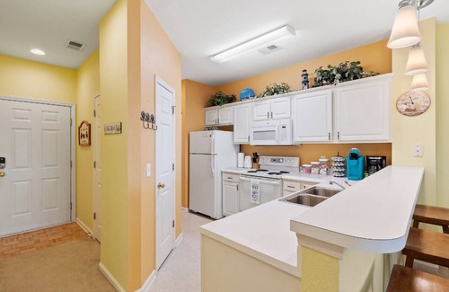 Sunset Beach Condominio | 57E - 2 bedroom golf/beach Sandpiper Bay condo in Sunset Beach