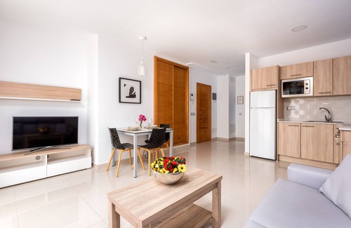 Lomo Quiebre Apartamento | 5A-Apartamentos Las Palmeras ( 2+1 pax )