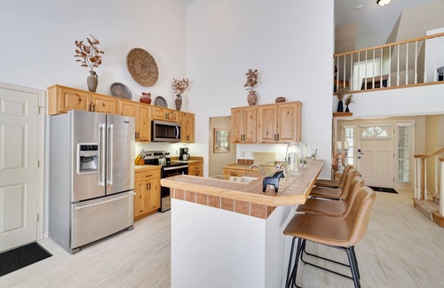Lake Harmony Cabina | 5BD/3BA w/Game Room in Split Rock, Near Jack Frost