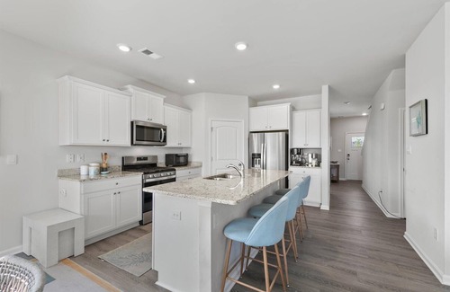 Millville Casa | 5BD+den 5mil to Bethany Beach, Pool&Beach Shuttle