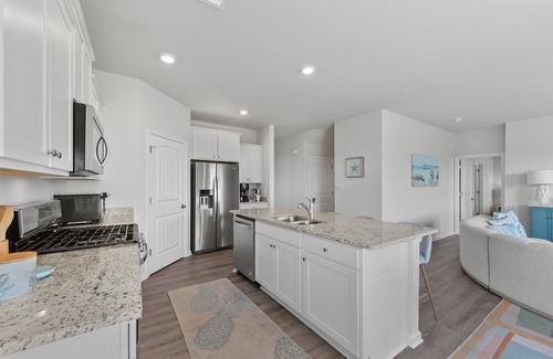 Millville Casa | 5BD+den 5mil to Bethany Beach, Pool&Beach Shuttle